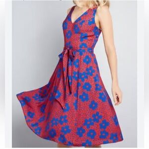 NWT ModCloth Red & Blue Floral Timeless Magnetism A-line Dress XXS